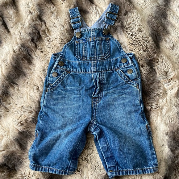 Baby gap 0-3 unisex overalls - Picture 1 of 3
